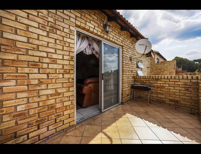 2 BEDROOM APARTMENT FOR SALE IN LITTLE FALLS